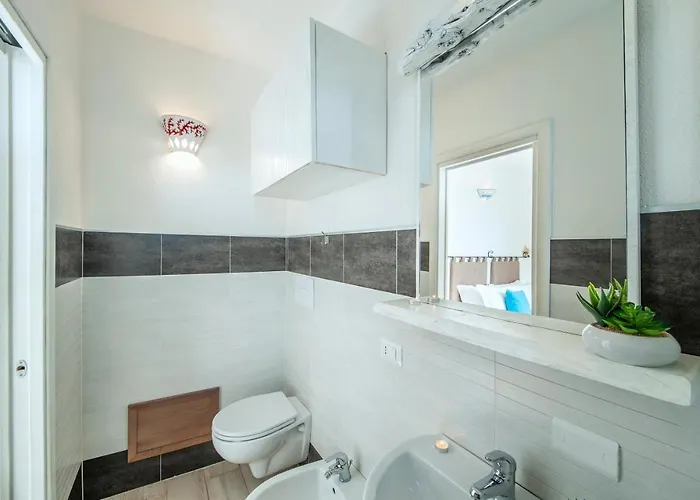 Konukevi Rocca Doria 4*