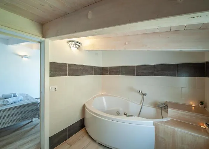 ゲストハウス Rocca Doria