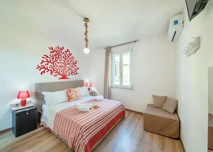 ゲストハウス Rocca Doria