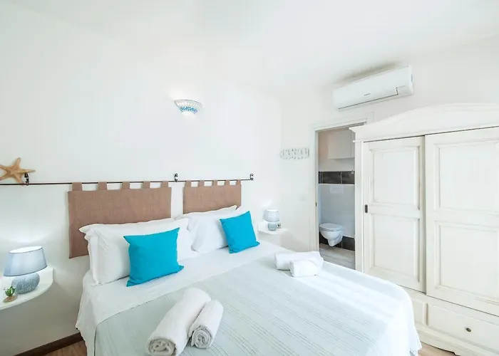 ゲストハウス Rocca Doria 4*