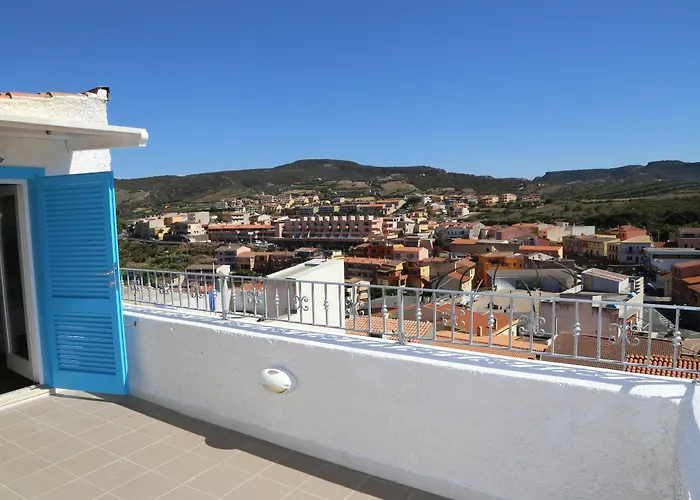 Rocca Doria ゲストハウス カステルサルド